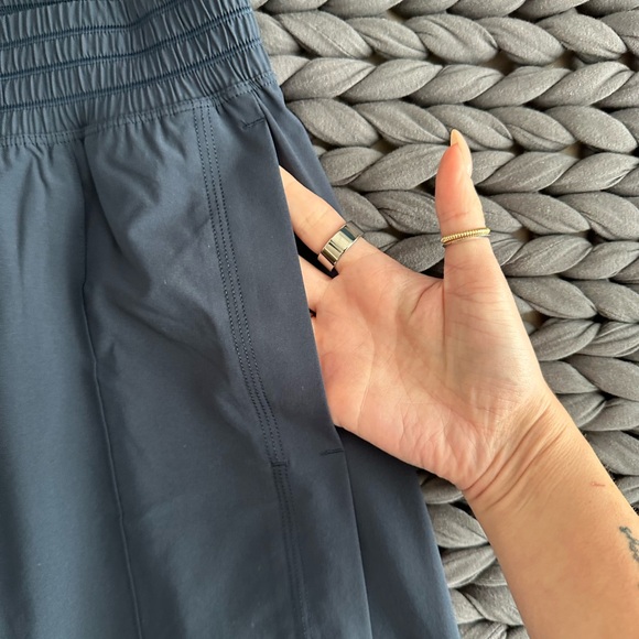 Lululemon Wanderer Culotte - Picture 10 of 10